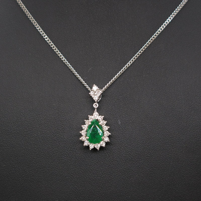 585/-er Weißgold Smaragd Collier mit Brillanten ca.0.40ct.TW SI1 - L: 50cm