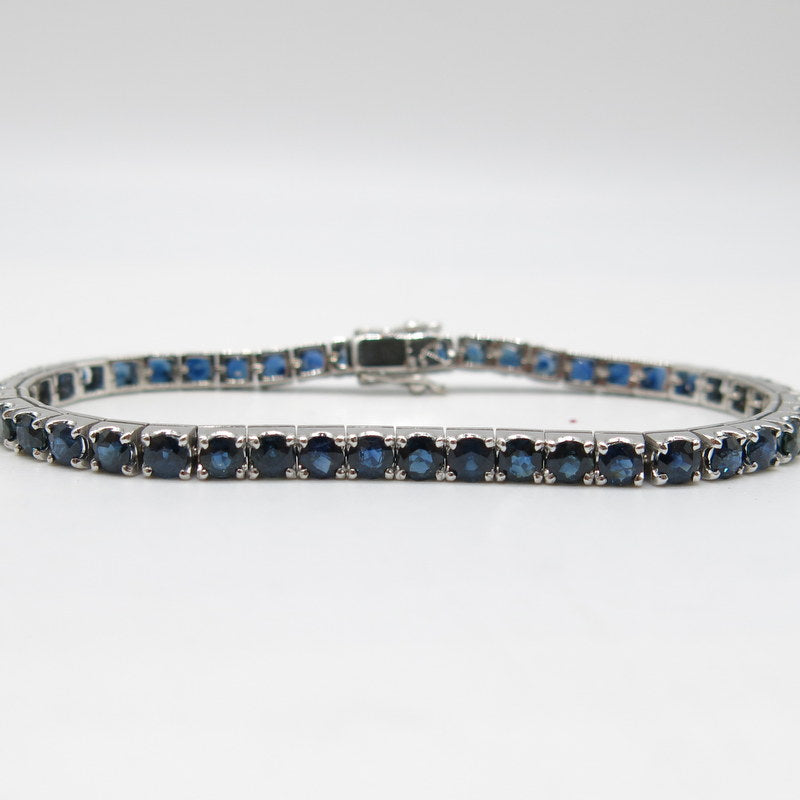 585/-er Weißgold - Tennis Armband mit Saphir ca.4.20ct. - Ø 8.8mm - L: 17cm