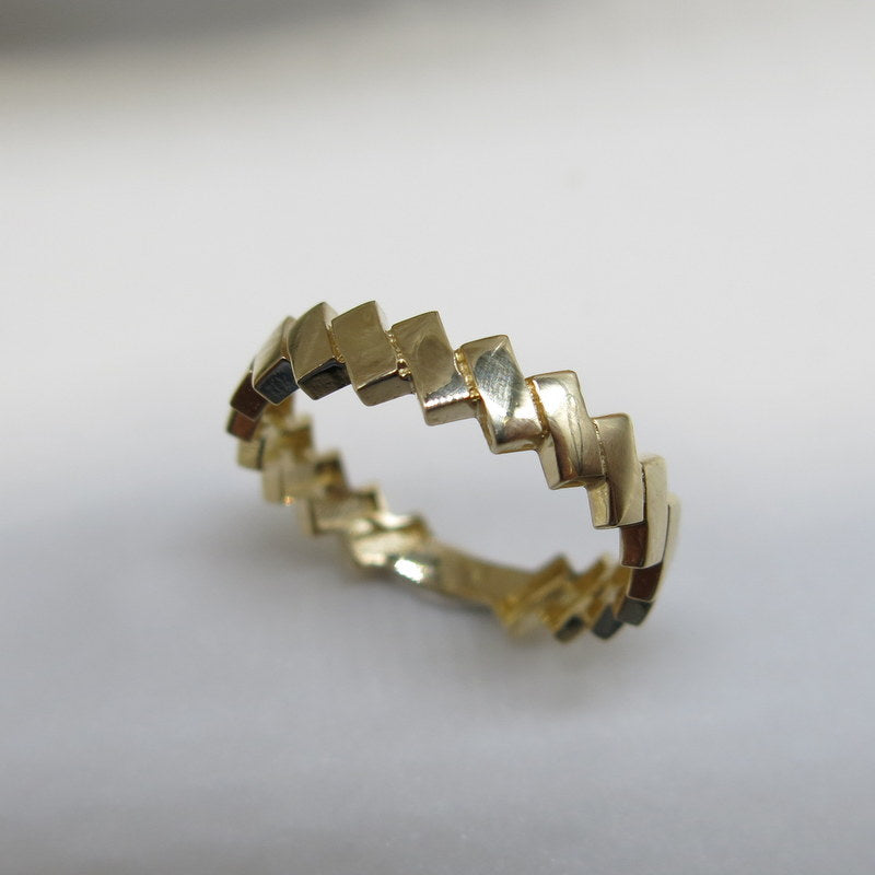 585/-er Gold - Zacken Ring - Gr.54